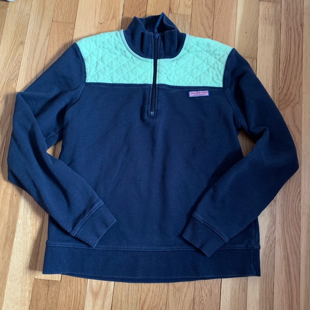 Vineyard Vines Women’s Navy/Green Shep Shirt Size M